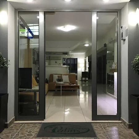 7棕榈酒店 公寓式酒店 2*
