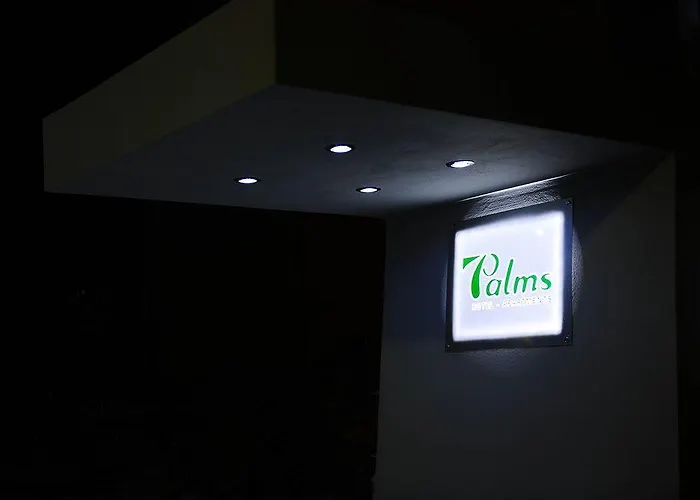 מלון דירות 7palms