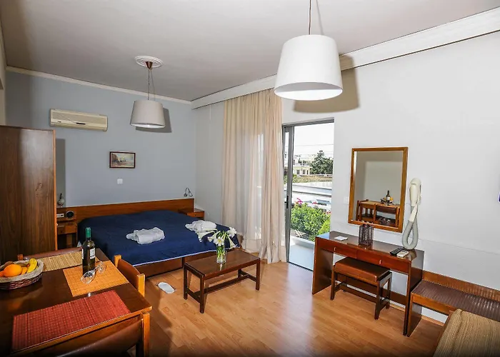 מלון דירות 7palms 2*