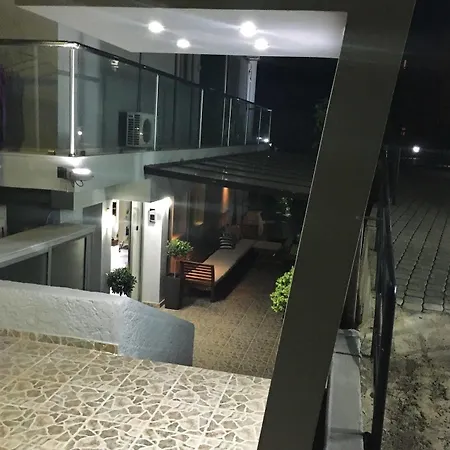 7palms Apartahotel 2*